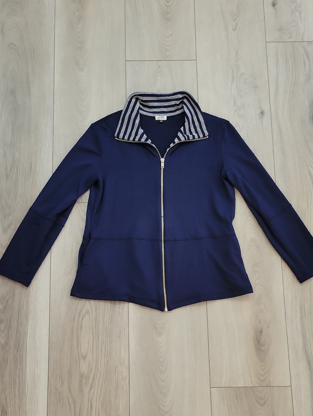 Jude Connally Navy Zip-Front Jacket with Striped Collar